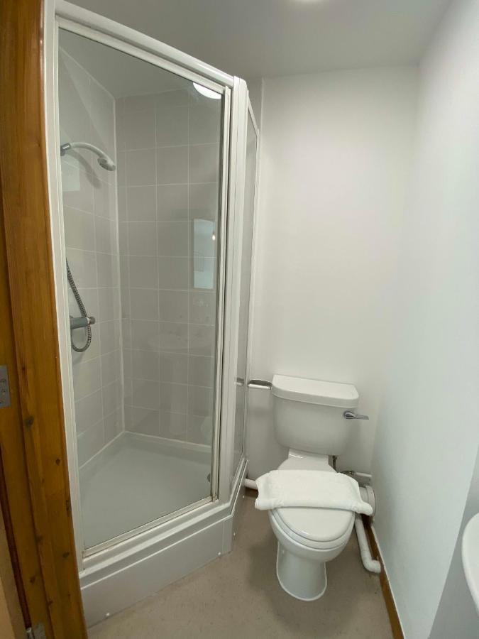 Regency Hall Smart Cheltenham Ensuite Rooms B Luaran gambar